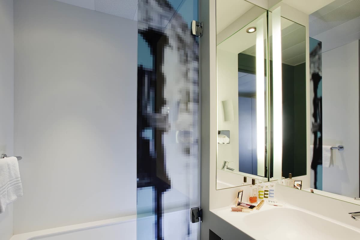 In-room safe, individually furnished, desk, blackout drapes