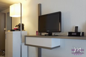 Privilege Room, 1 Double Bed and 1 Single Sofa Bed | Room amenity
