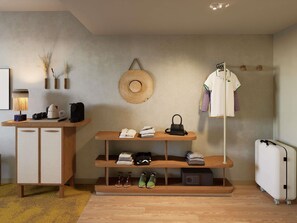 Caja de seguridad en la habitación, muebles diferentes y escritorio 