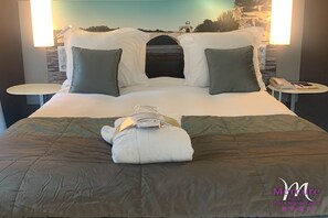 Privilege Room, 1 Double Bed and 1 Single Sofa Bed