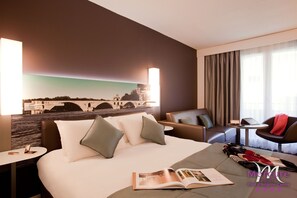 In-room safe, individually furnished, desk, blackout drapes