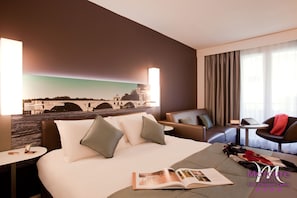 Superior Room, 1 Double Bed | In-room safe, individually furnished, desk, blackout drapes