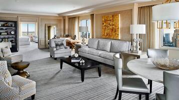 Premium bedding, pillow-top beds, minibar, in-room safe