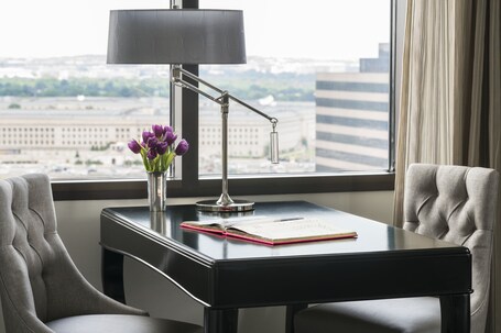 The Ritz Carlton, Pentagon City - Image 45