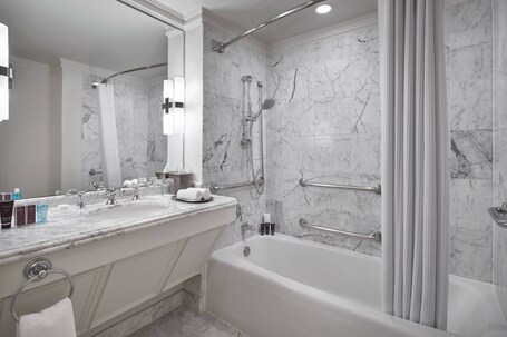 The Ritz Carlton, Pentagon City - Image 26