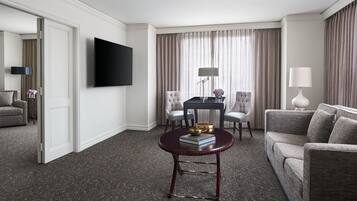55-inch Smart TV with satellite channels, TV, Netflix