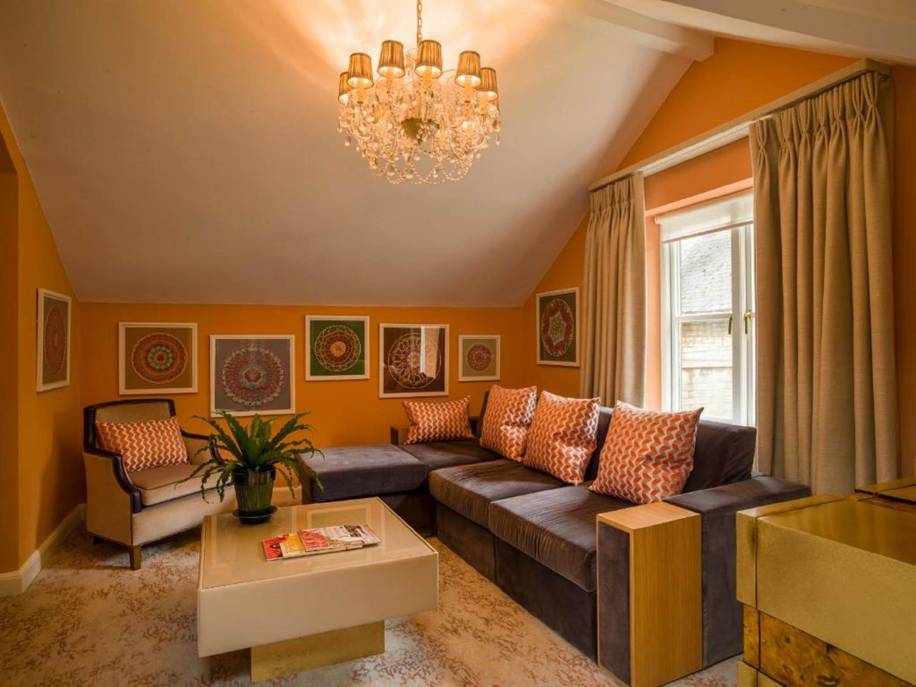 junior suite | living area | 55-inch lcd tv with digital channels, tv, netflix