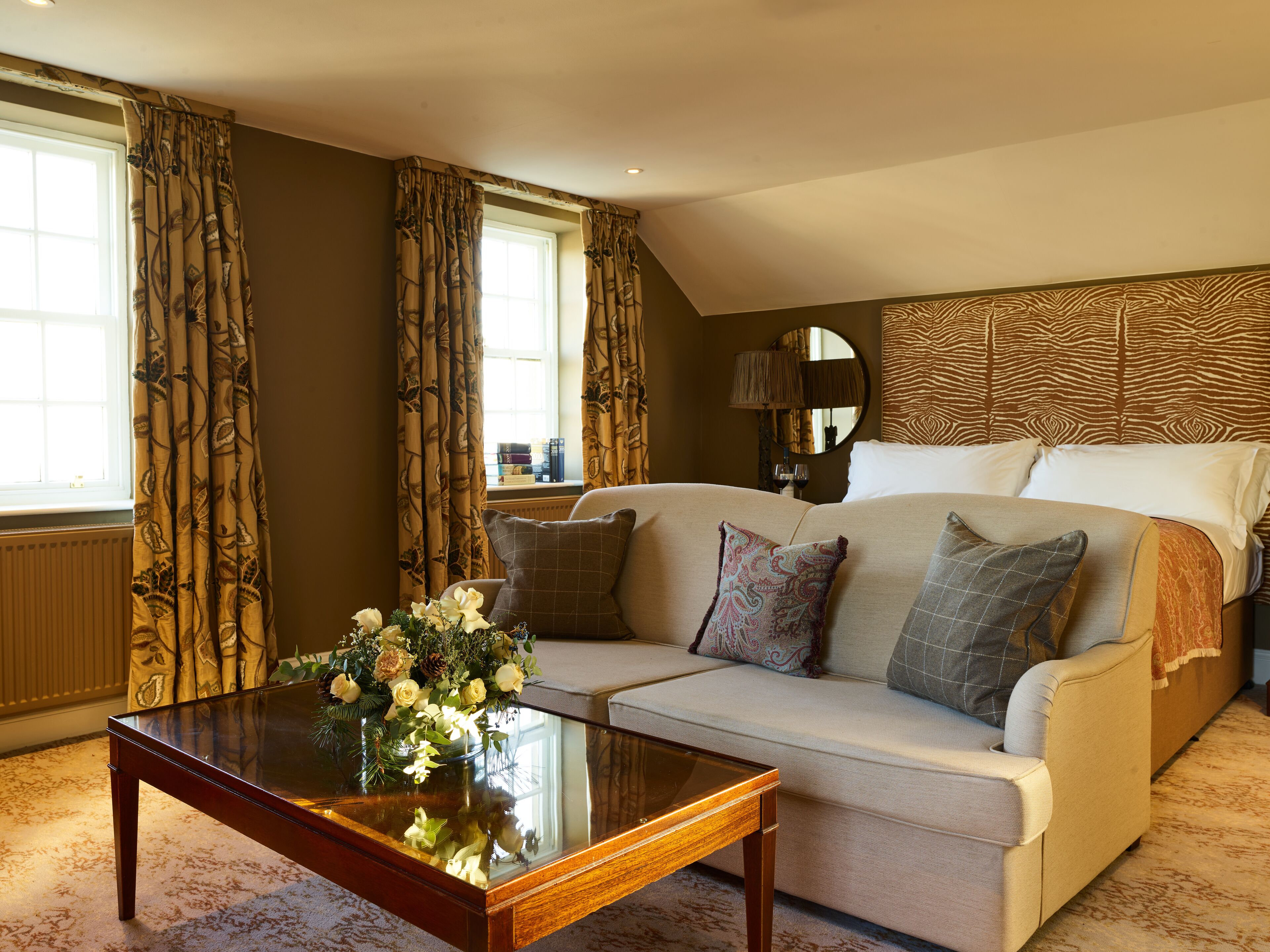 junior suite | 1 bedroom, egyptian cotton sheets, premium bedding, minibar