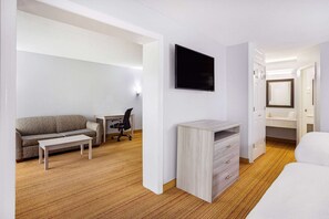 Suite, 2 Double Beds, Non Smoking (One-Bedroom Suite) | Premium bedding, in-room safe, desk, laptop workspace