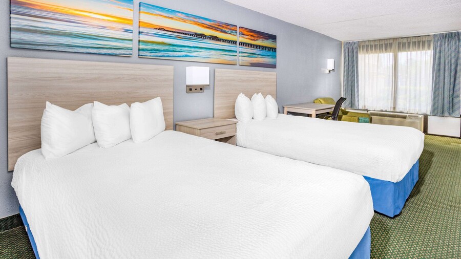 Days Inn & Suites by Wyndham Williamsburg Colonial