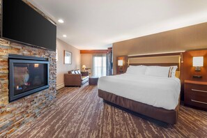 Desk, iron/ironing board, free WiFi, alarm clocks