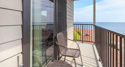 Best Western Plus Superior Inn