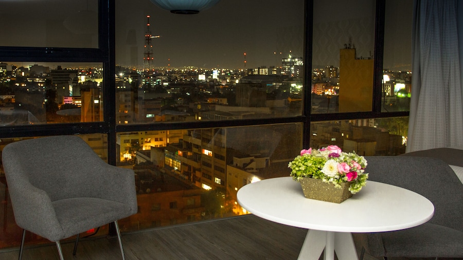 Hotel El Ejecutivo by Reforma Avenue