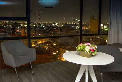 Hotel El Ejecutivo by Reforma Avenue