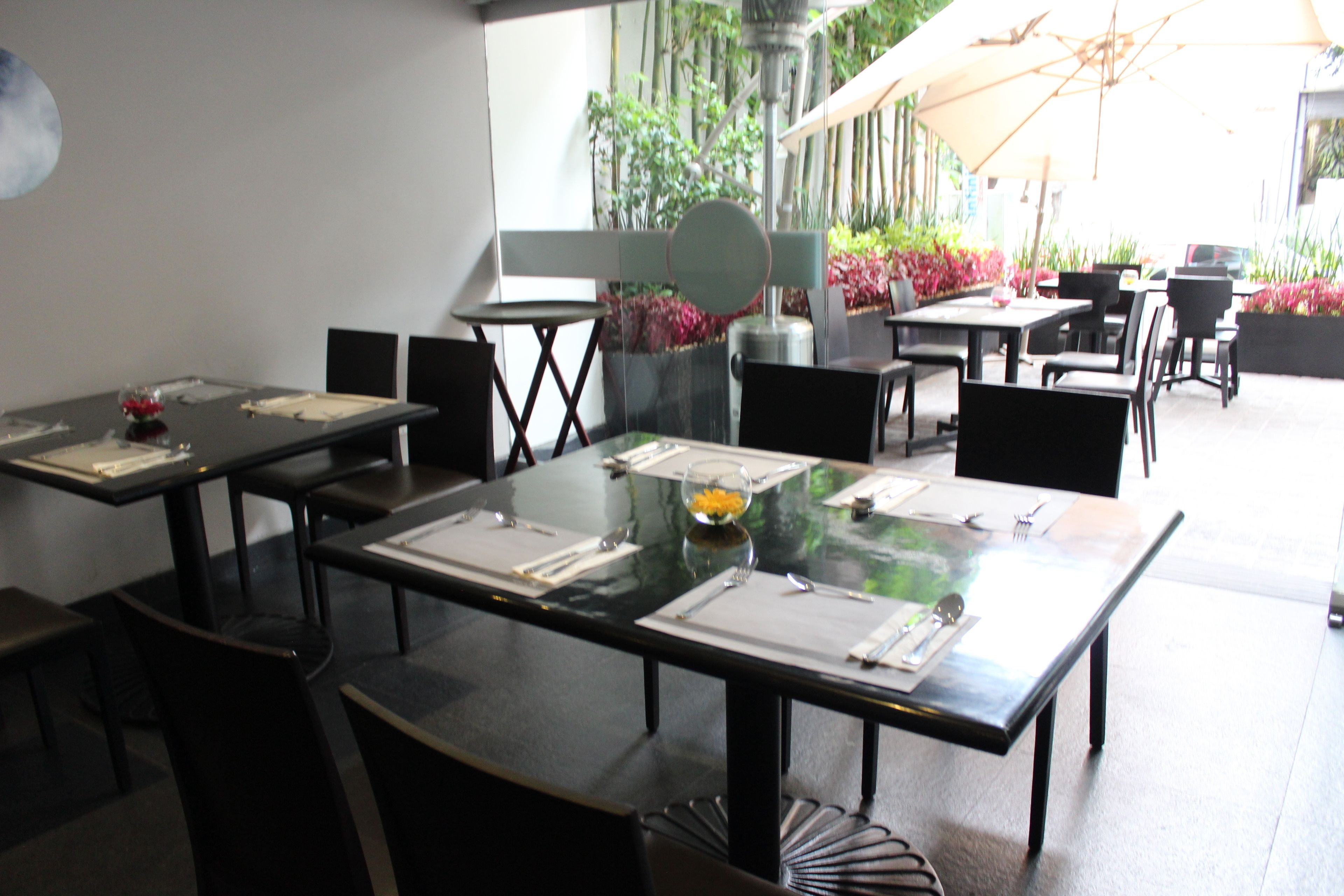 Khu ẩm thực ngoài trời