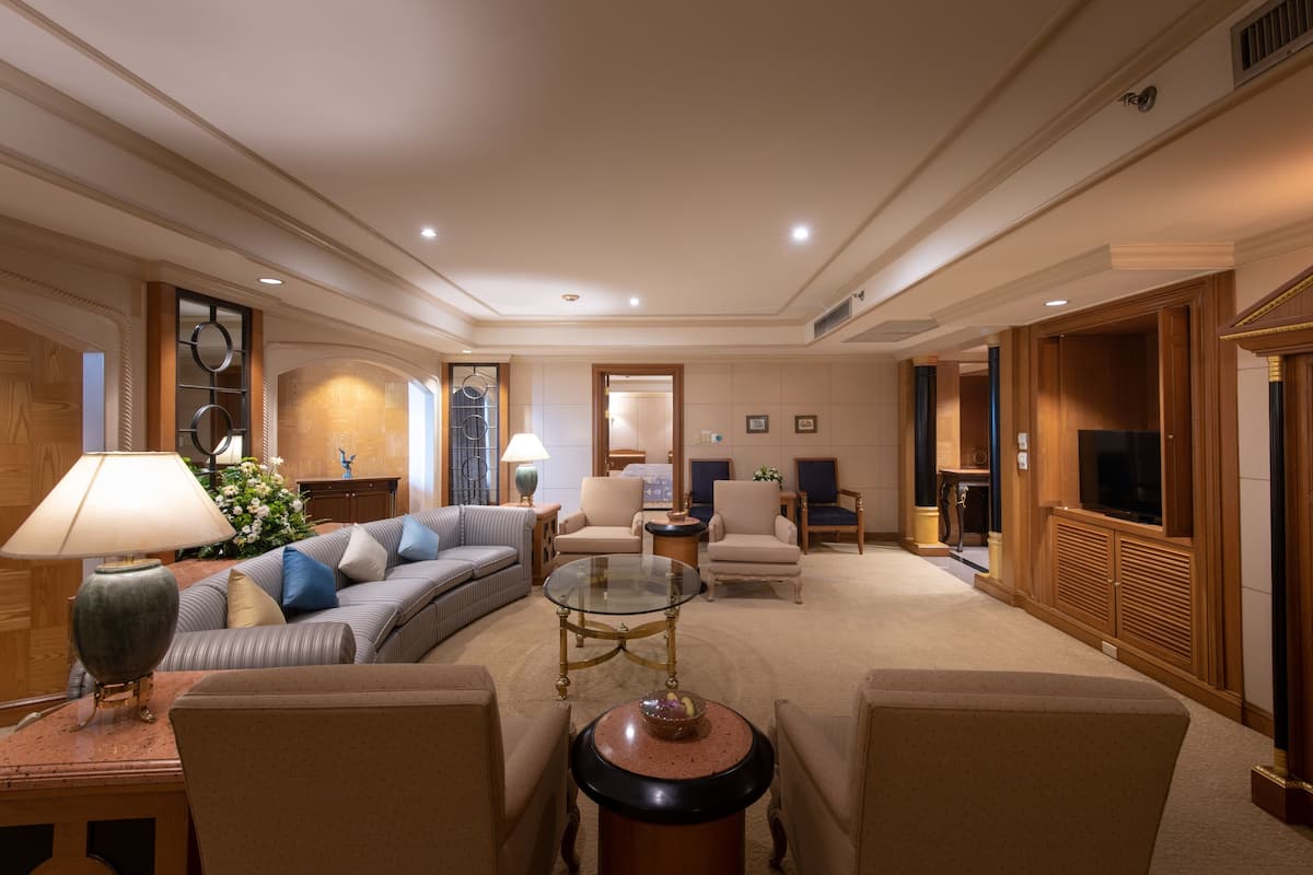 King Suite | 1 bilik tidur, bar mini, peti besi dalam bilik, meja