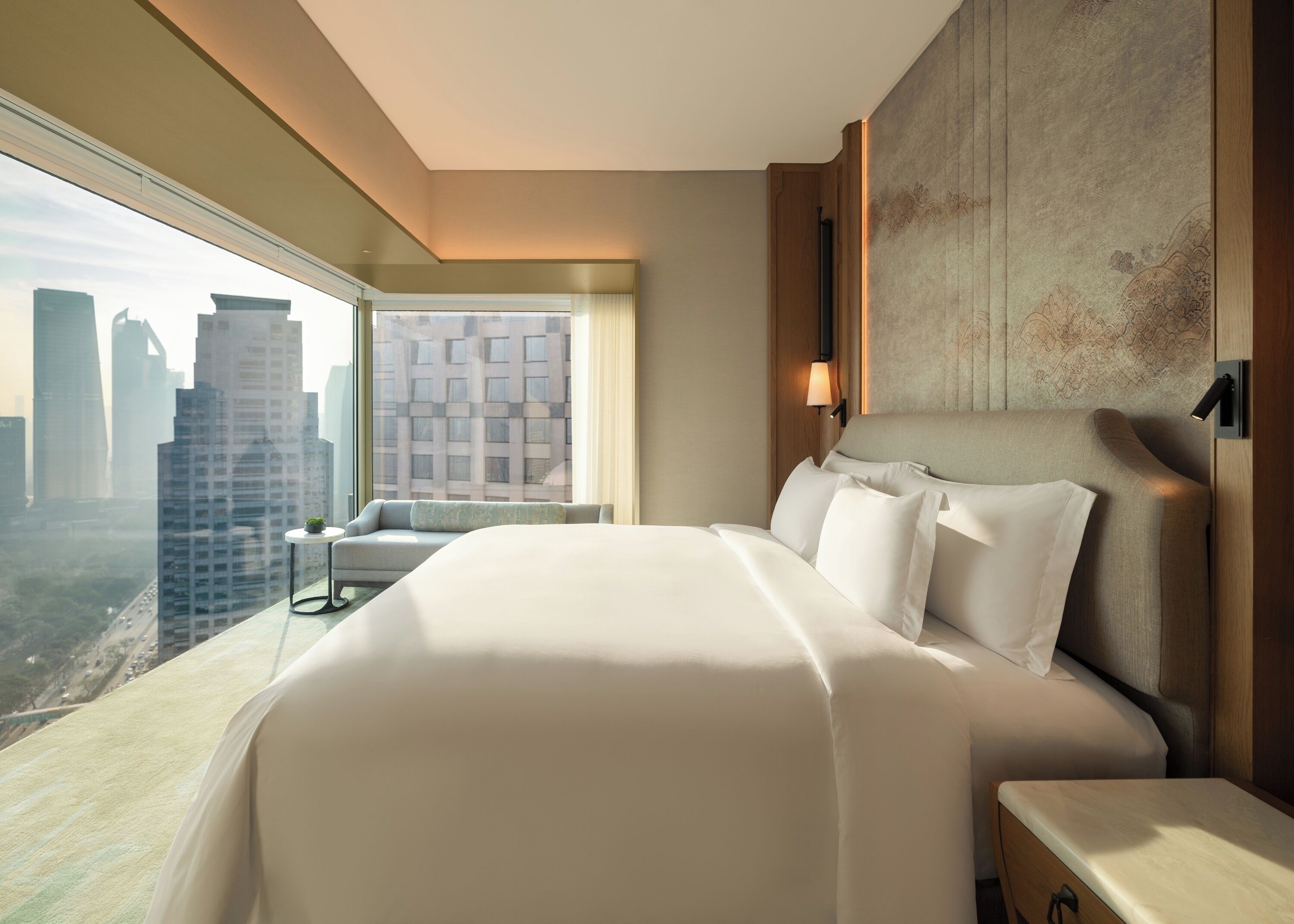 Duplex Suite 1 King, High Floor, Park View, Club Access | Premium bedding, minibar, in-room safe, desk