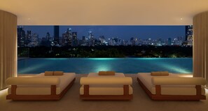 Outdoor pool, pool loungers