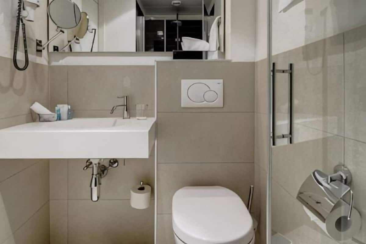 Salle de bain | Articles de toilette écologiques, serviettes fournies