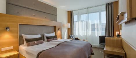 Minibar, in-room safe, soundproofing, free WiFi