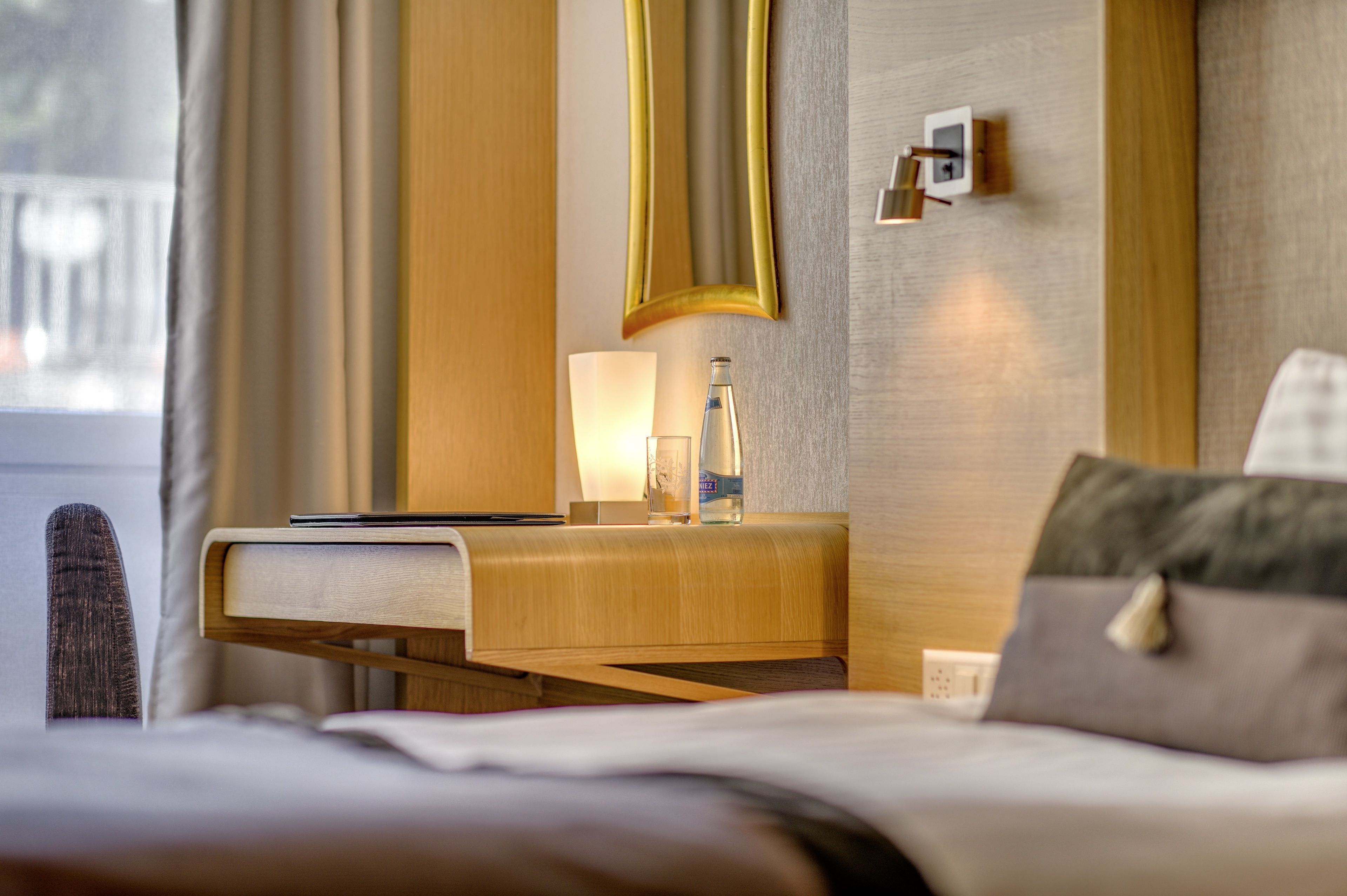 economy single room | 1 bedroom, minibar, in-room safe, soundproofing