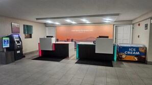 Lobby - Ramada by Wyndham Westminster Denver (Westminster)