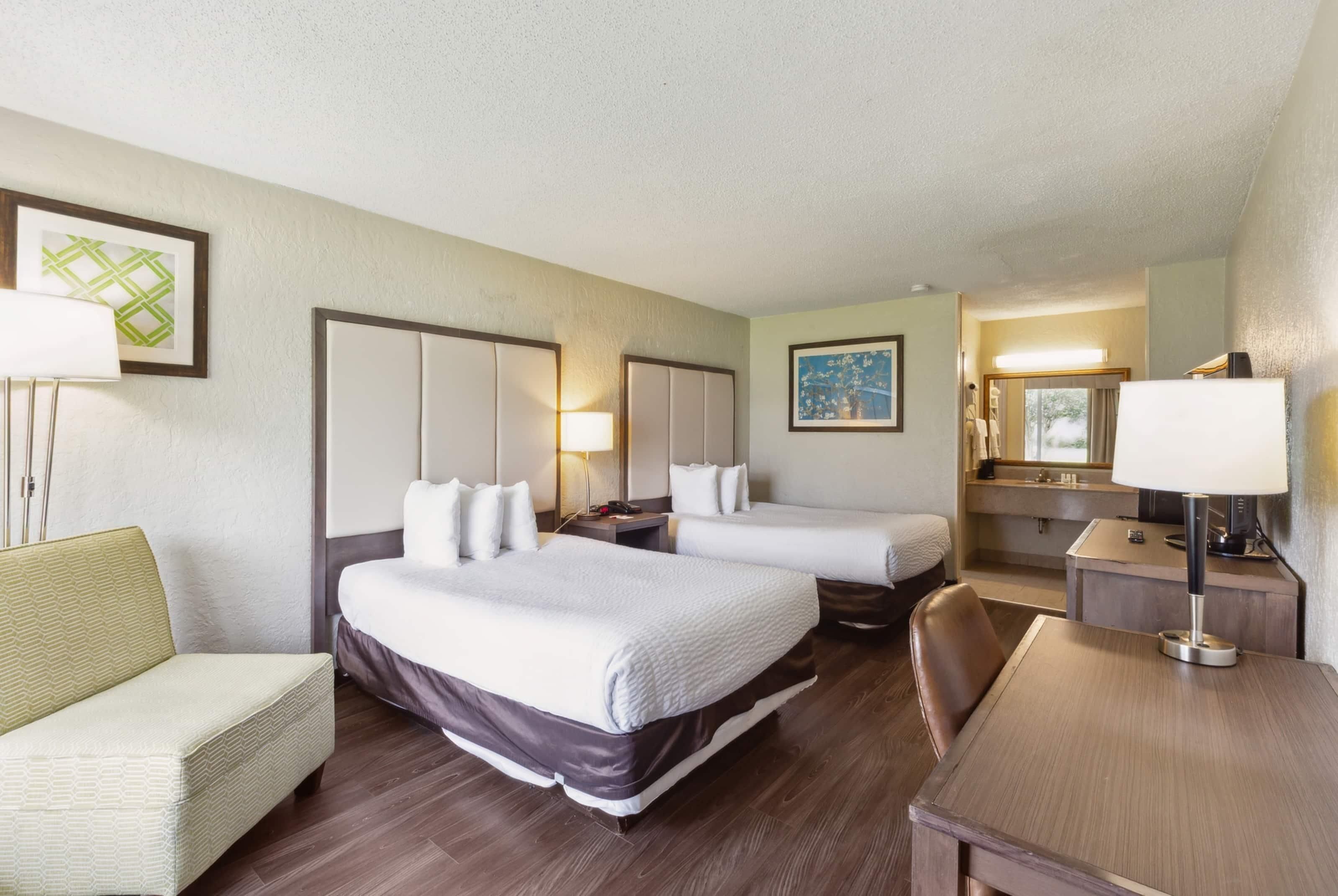 Premium bedding, pillowtop beds, in-room safe, desk