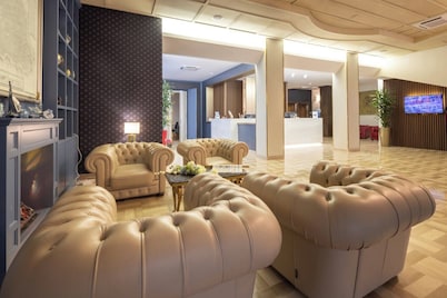 Hotel Astra Ferrara