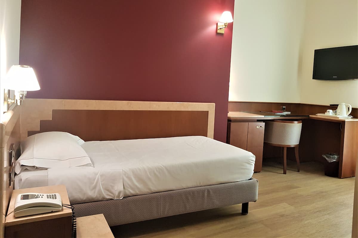 Deluxe Single Room