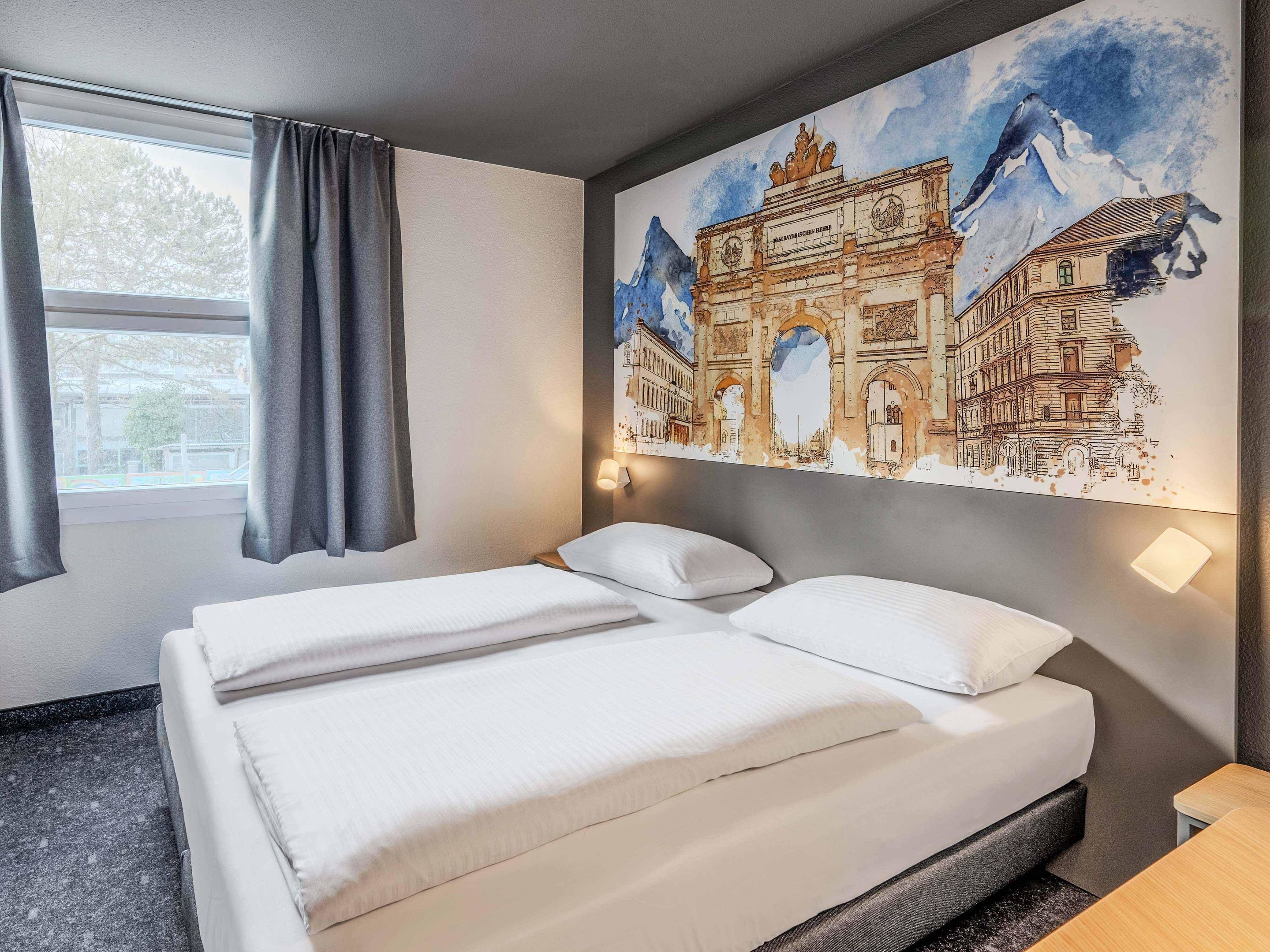 Doppelzimmer | Schreibtisch, Verdunkelungsvorhänge, schallisolierte Zimmer