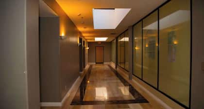 Ramada Plaza by Wyndham Garden Grove/Anaheim South
