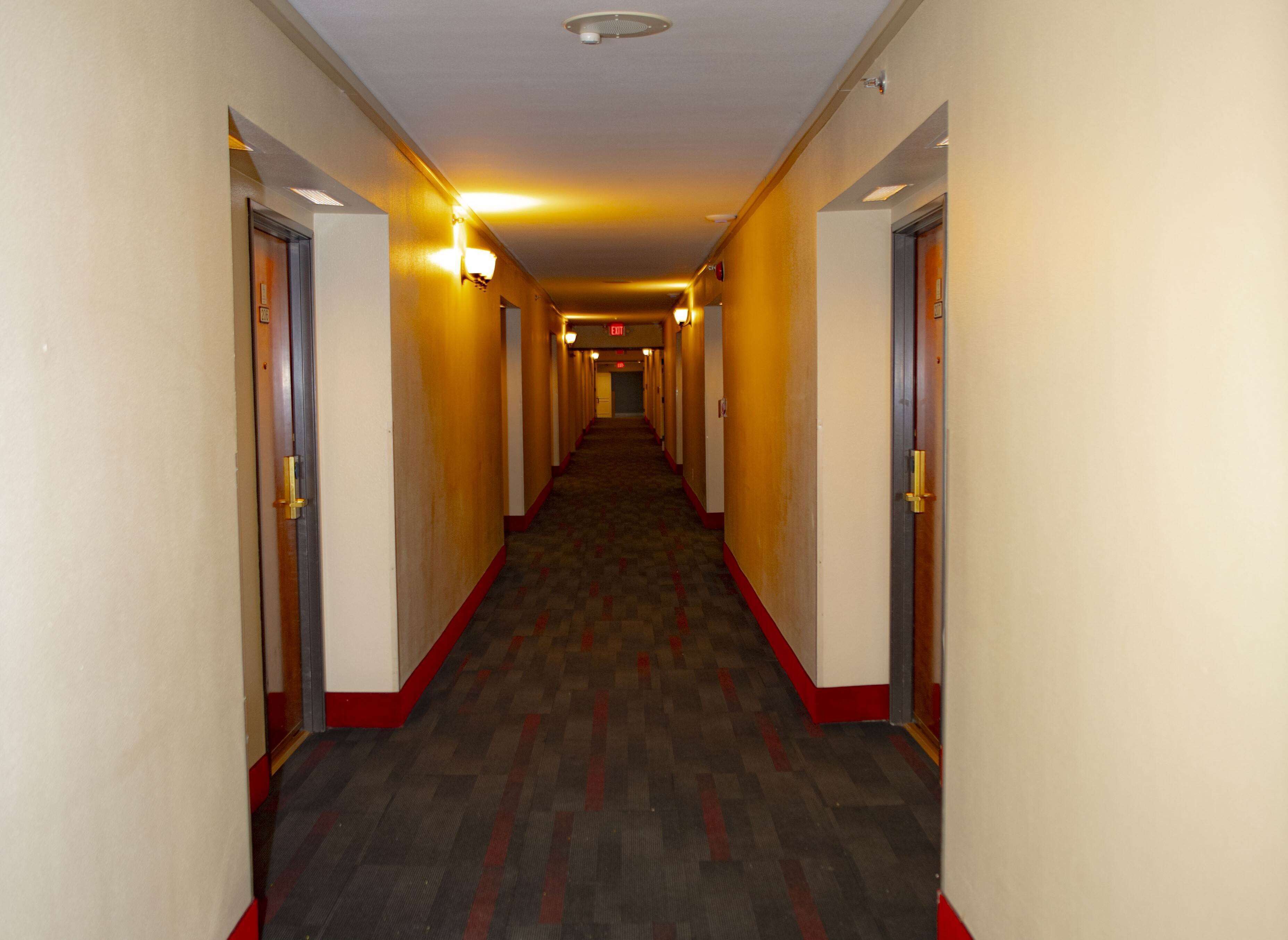 Foto - Ramada Plaza by Wyndham Garden Grove/Anaheim South