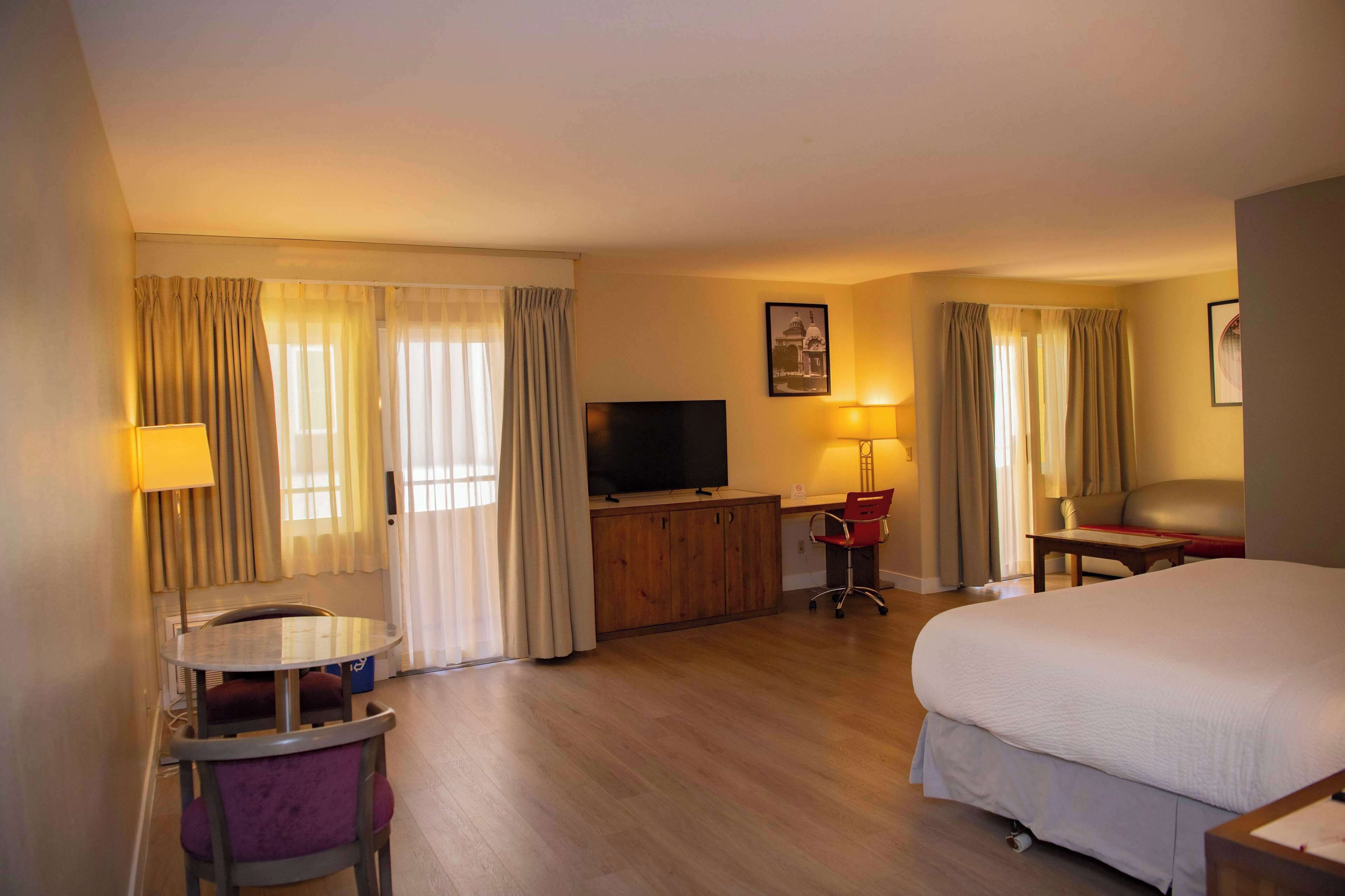 Foto - Ramada Plaza by Wyndham Garden Grove/Anaheim South