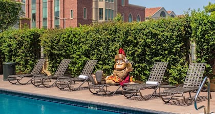 USC Hotel