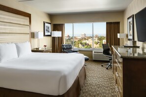 1 bedroom, premium bedding, in-room safe, blackout drapes