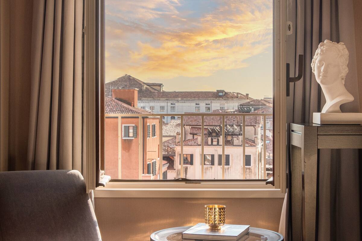 junior suite, 1 king bed, non smoking, city view | view from room