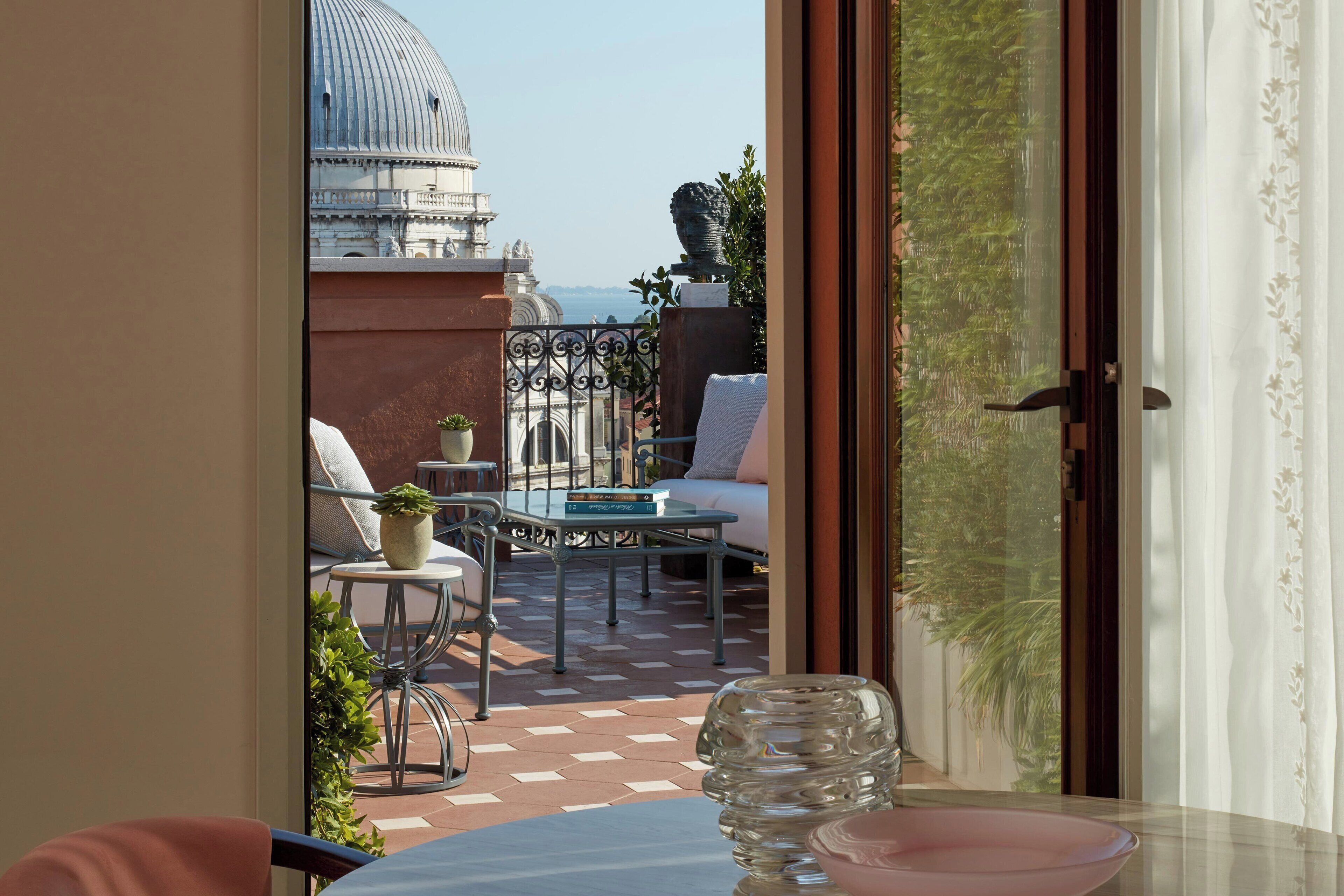 Roof Garden Suite | 1 bedroom, Frette Italian sheets, premium bedding, down duvets