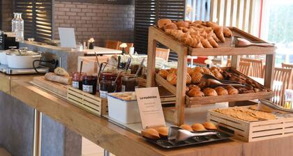 ibis Laval Le Relais d'Armor