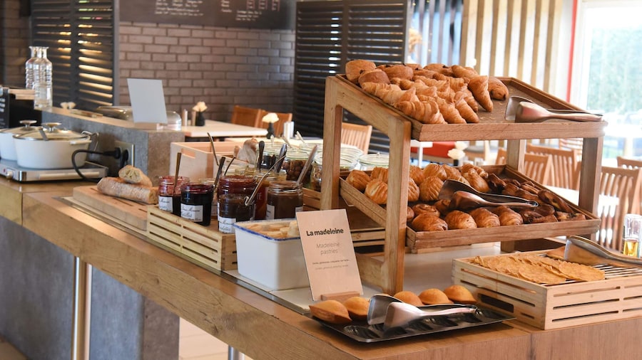 ibis Laval Le Relais d'Armor