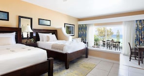 Phòng Suite Cao cấp, 1 phòng ngủ, quang cảnh biển (Caribbean Veranda Suite Double) | Minibar với thức uống miễn phí, két bảo mật tại phòng, bàn