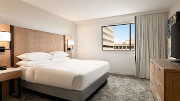 Coffres-forts dans les chambres, bureau, rideaux occultants