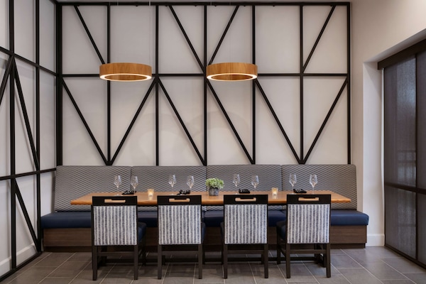 Breakfast, lunch and dinner served