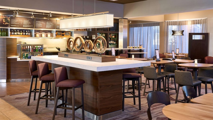 Sonesta Select Miami Lakes