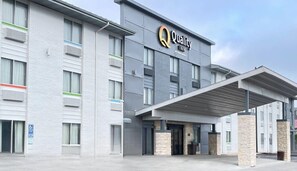 Exterior - Quality Inn - Denton (Denton)