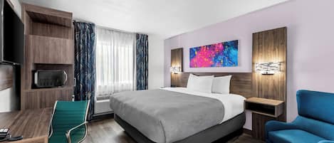 Chambre, 1 très grand lit, non-fumeurs | Bureau, rideaux occultants, fer et planche à repasser, Wi-Fi gratuit