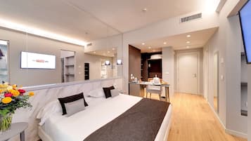 1 bedroom, down comforters, minibar, in-room safe
