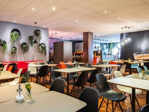 Daily buffet breakfast for a fee - ibis Gent Centrum Opera (Ghent)