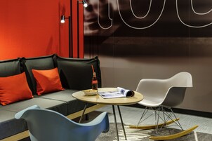 Sala de estar en el lobby