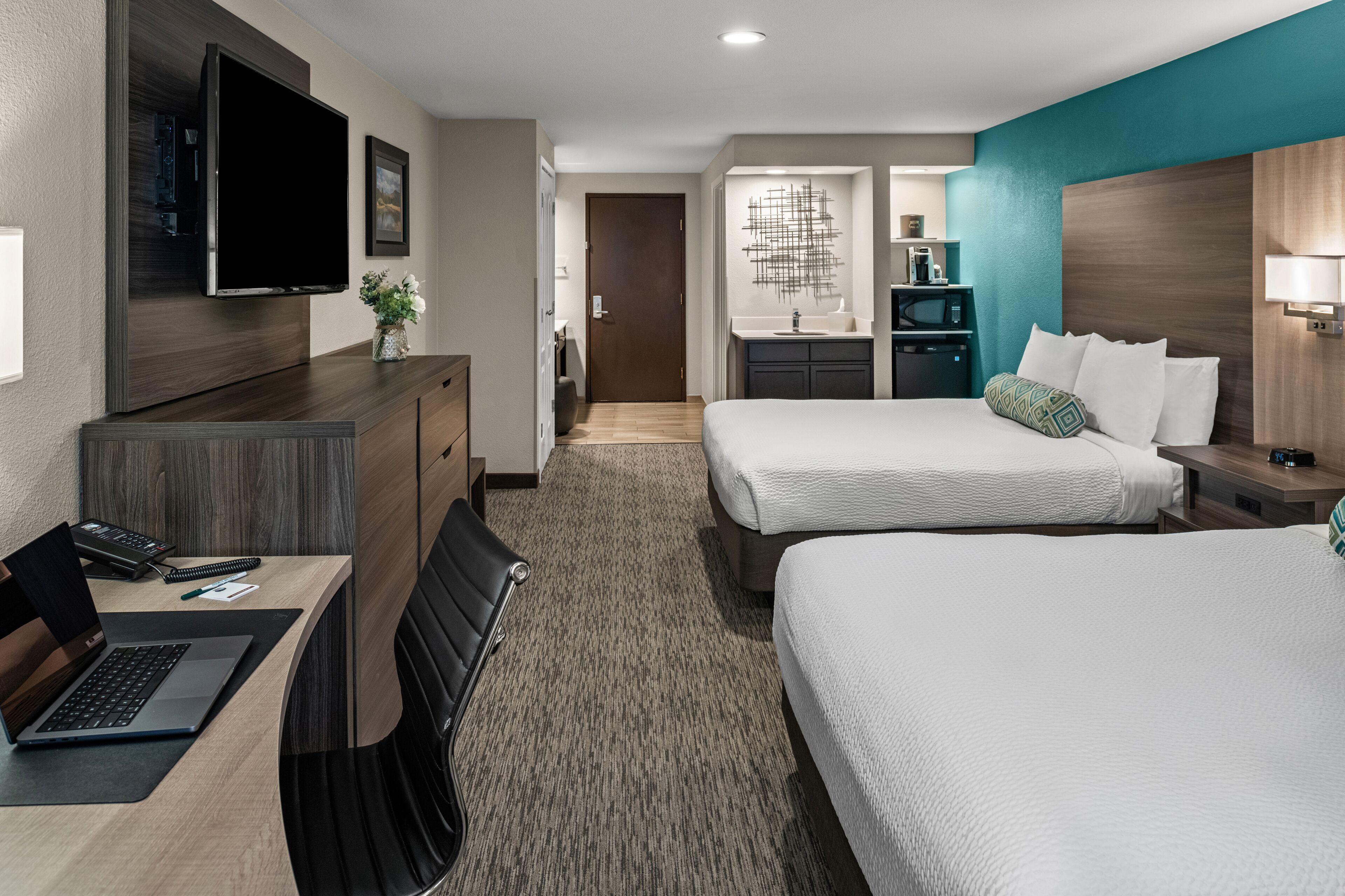 家庭套房, 2 張加大雙人床 | 微波爐