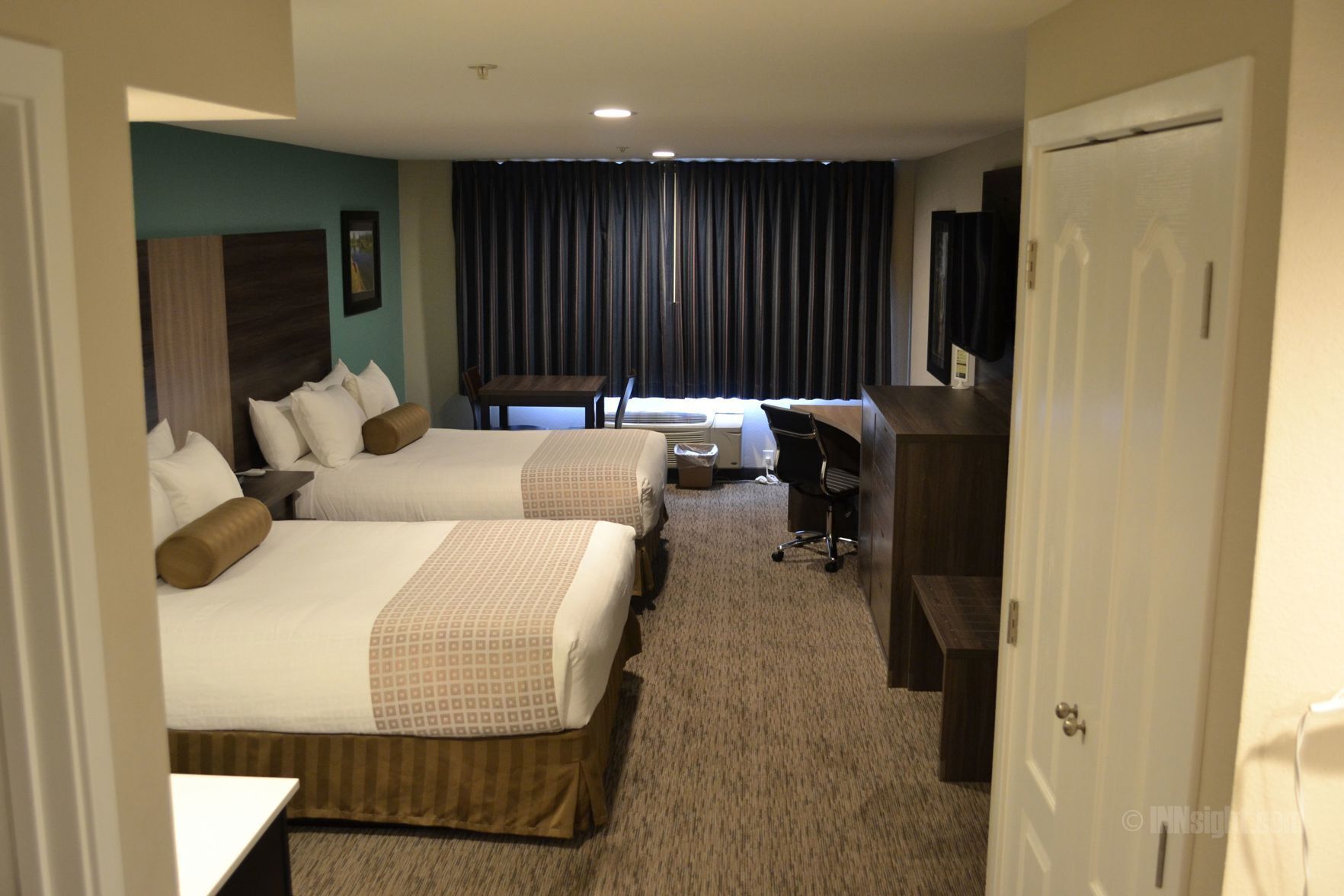 In-room safe, individually decorated, individually furnished, desk
